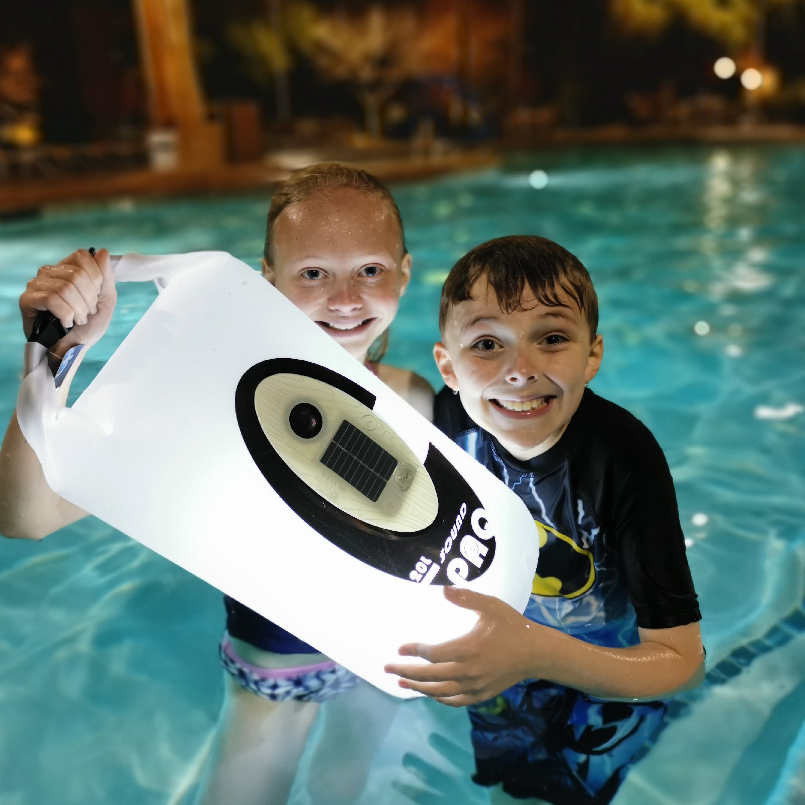 Enjoy Outdoor Music and Nature with Solar-Powered Bluetooth Light Flashing ZTARX Dry Bag